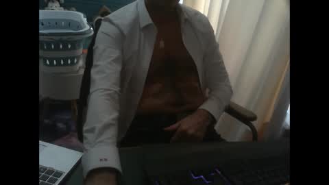 shyfrenchcock online show from November 4, 2025, 2:16 pm