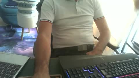 Snapshot of shyfrenchcock chatting on June 2, 2026, 9:00 am shyfrenchcock online show from June 2, 2026, 9:00 am