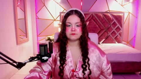 Shyly online show from March 28, 2026, 5:29 am