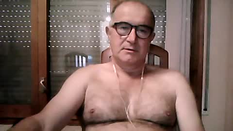 shymmy10 online show from June 14, 2026, 4:03 am