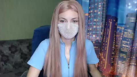 Sophie 3 online show from July 5, 2026, 4:52 am