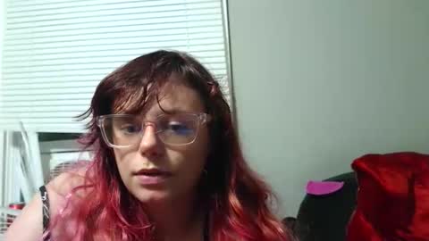 ShyPheo online show from May 20, 2026, 5:24 am