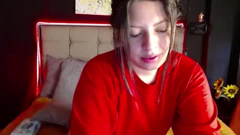 Snapshot of shyvibes_ chatting on February 5, 2025, 6:26 pm CALL ME CHARLOTTE online show from February 5, 2025, 6:26 pm