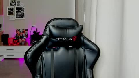 SIA online show from May 1, 2026, 2:38 am