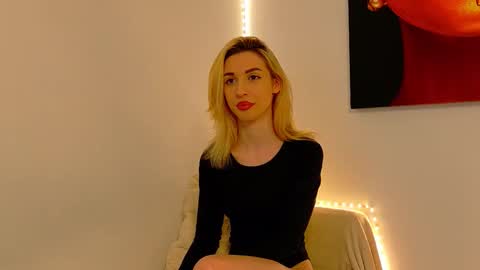 Snapshot of sia_a chatting on February 14, 2026, 12:02 pm Anastasia online show from February 14, 2026, 12:02 pm