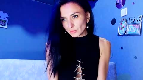 Siaconna online show from November 28, 2025, 7:00 am