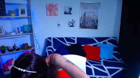 sian online show from December 17, 2024, 2:55 pm