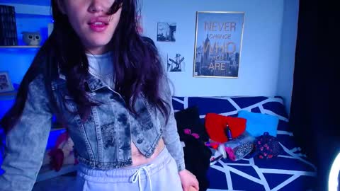 sian online show from December 19, 2024, 12:45 pm