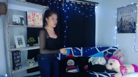 sian online show from January 24, 2025, 6:25 pm