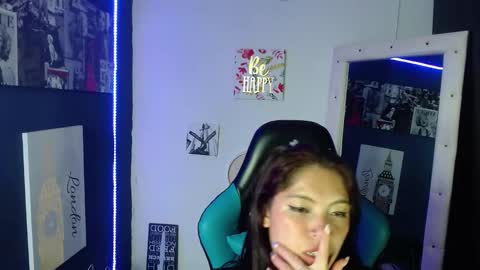 sian online show from February 5, 2025, 6:04 pm