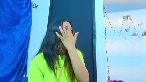 Siara online show from March 21, 2026, 8:34 pm