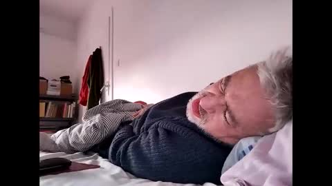 sibemolx online show from December 15, 2025, 2:21 pm