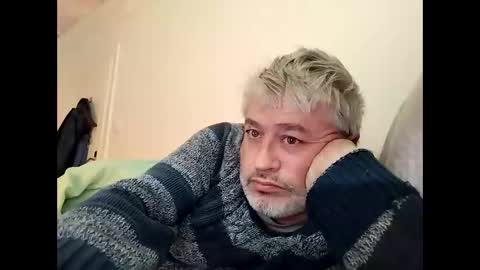Snapshot of sibemolx chatting on February 6, 2026, 7:12 am sibemolx online show from February 6, 2026, 7:12 am