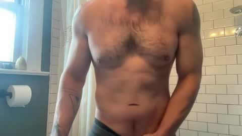 sie273 online show from November 11, 2025, 6:52 pm