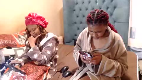 sieannabrown online show from June 3, 2026, 2:33 pm