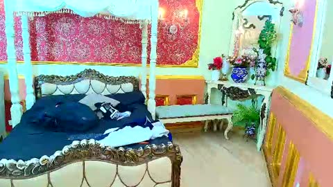 SinnaDark online show from May 11, 2026, 11:16 am