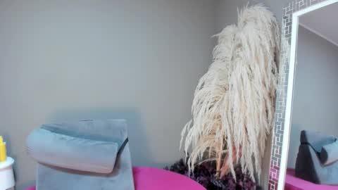 sienna_glow online show from November 7, 2025, 1:33 pm