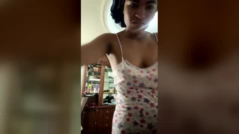 sienna_glow online show from February 13, 2026, 1:29 pm