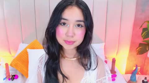 Snapshot of sienna_lorengb chatting on September 23, 2025, 1:03 pm Camila Vargas online show from September 23, 2025, 1:03 pm