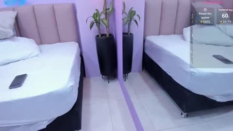 Snapshot of sienna_mg12 chatting on December 1, 2025, 12:21 pm sienna_mg12 online show from December 1, 2025, 12:21 pm