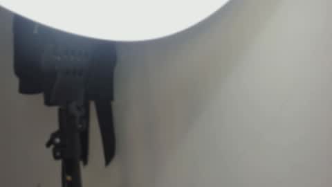 Keira online show from October 31, 2025, 11:55 am