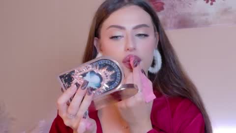 Snapshot of sienna_voss chatting on May 10, 2026, 11:32 pm sienna_voss online show from May 10, 2026, 11:32 pm