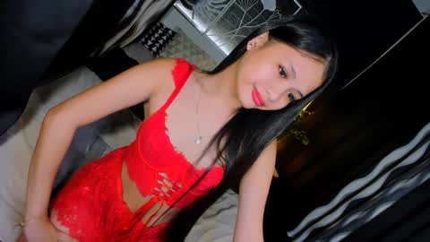 Snapshot of sierracoxriches chatting on January 19, 2025, 6:21 pm Belle online show from January 19, 2025, 6:21 pm