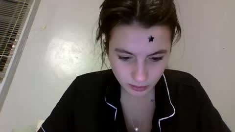 Snapshot of sierranovaa chatting on February 25, 2026, 3:05 am sierranovaa online show from February 25, 2026, 3:05 am