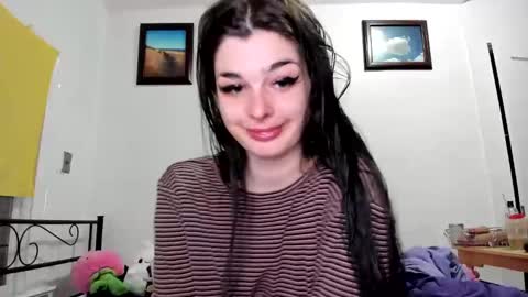 Snapshot of sierrasquirter chatting on February 28, 2025, 4:10 am Sierra online show from February 28, 2025, 4:10 am