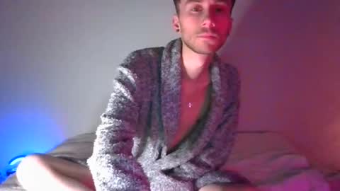 Snapshot of siiimon777 chatting on March 21, 2026, 6:18 am siiimon777 online show from March 21, 2026, 6:18 am