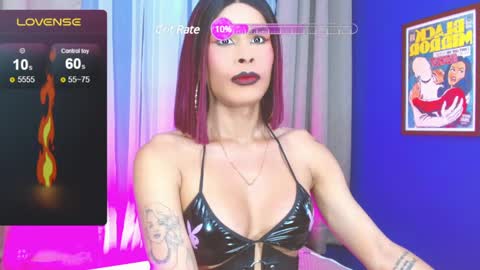 Snapshot of silent_angell chatting on December 19, 2024, 5:18 pm Silent angell online show from December 19, 2024, 5:18 pm