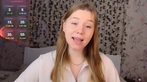 Chloe online show from October 23, 2025, 5:18 am