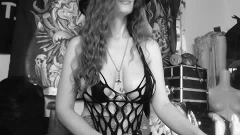 Snapshot of silentmary chatting on May 11, 2026, 3:23 am Allmylinkssilentmary666 online show from May 11, 2026, 3:23 am
