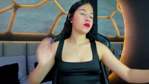 silknyx online show from February 24, 2026, 2:15 pm