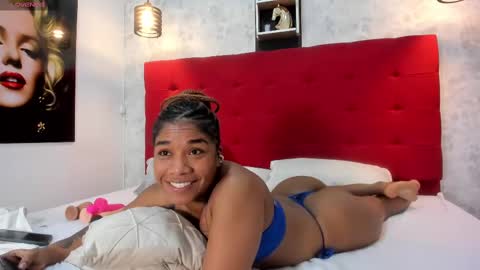 Silvana Fit  online show from February 12, 2025, 8:07 pm