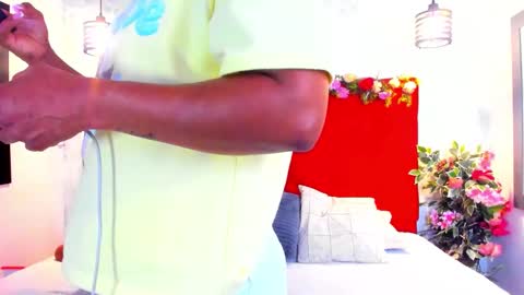 Silvana Fit  online show from March 6, 2026, 9:06 am