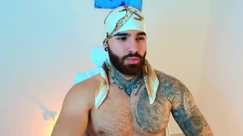 Snapshot of silvano_torrez chatting on January 13, 2026, 12:38 am silavno online show from January 13, 2026, 12:38 am