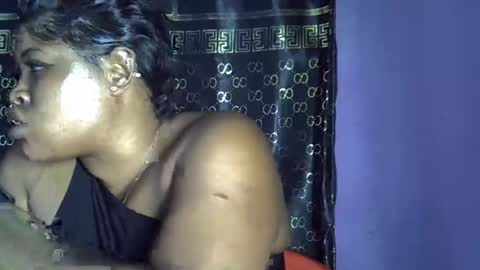 silver baby06 online show from October 24, 2025, 7:21 pm