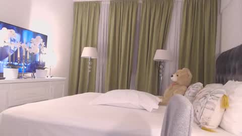 Silver  ok online show from February 25, 2026, 6:06 pm