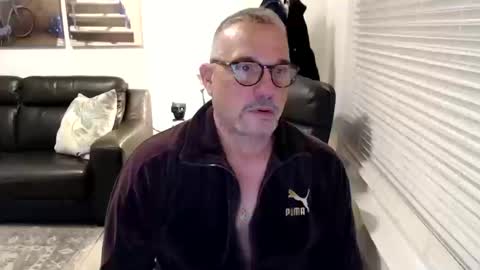 silveroli187 online show from October 14, 2025, 1:12 pm