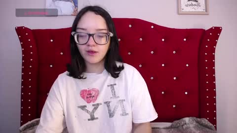 silvia_ls online show from December 15, 2024, 9:42 pm