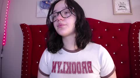 silvia_ls online show from February 16, 2025, 1:38 pm