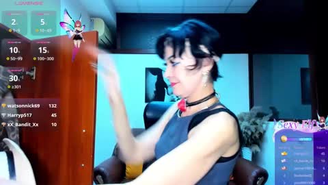 Silvia Wallec online show from January 24, 2025, 3:34 pm