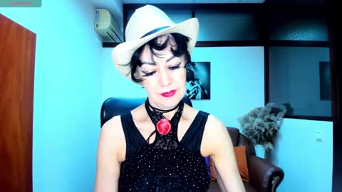 Silvia Wallec online show from January 26, 2025, 6:28 am