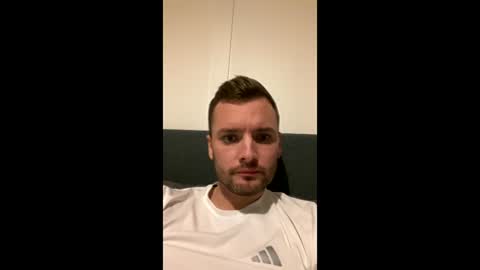 simdog1993 online show from January 17, 2026, 8:23 pm