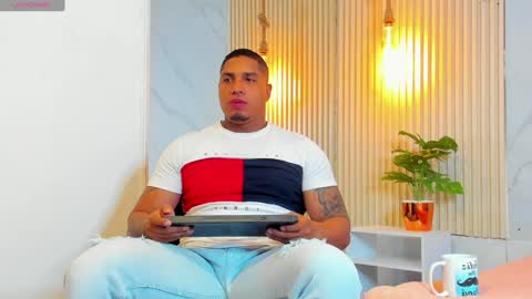 simeone_panda online show from January 21, 2025, 11:46 am