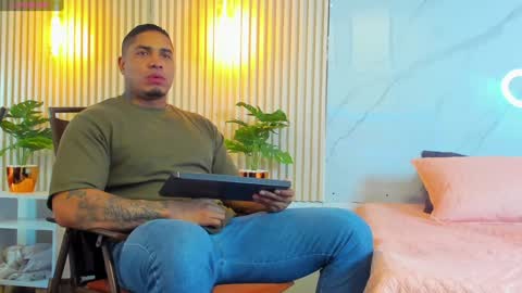 simeone_panda online show from January 23, 2025, 11:48 am