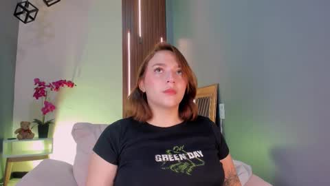 Snapshot of simonastar_ chatting on February 26, 2026, 2:05 pm simonastar_ online show from February 26, 2026, 2:05 pm