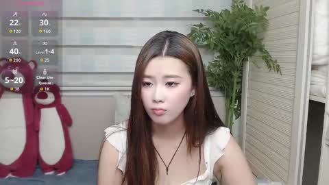 simonastephanie online show from October 5, 2025, 5:44 pm