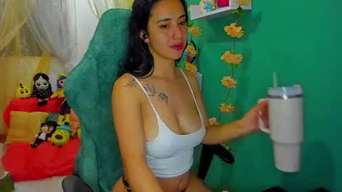 Simon Simpson          Modelo Independiente online show from July 2, 2026, 3:17 am